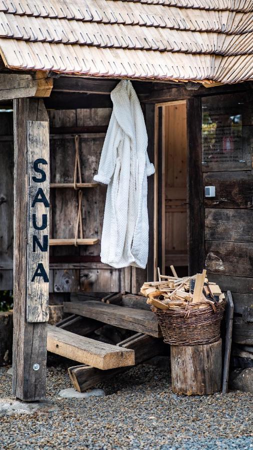 Iz De Maramures Rural Hotel (Adults Only) Surdesti  Luaran gambar